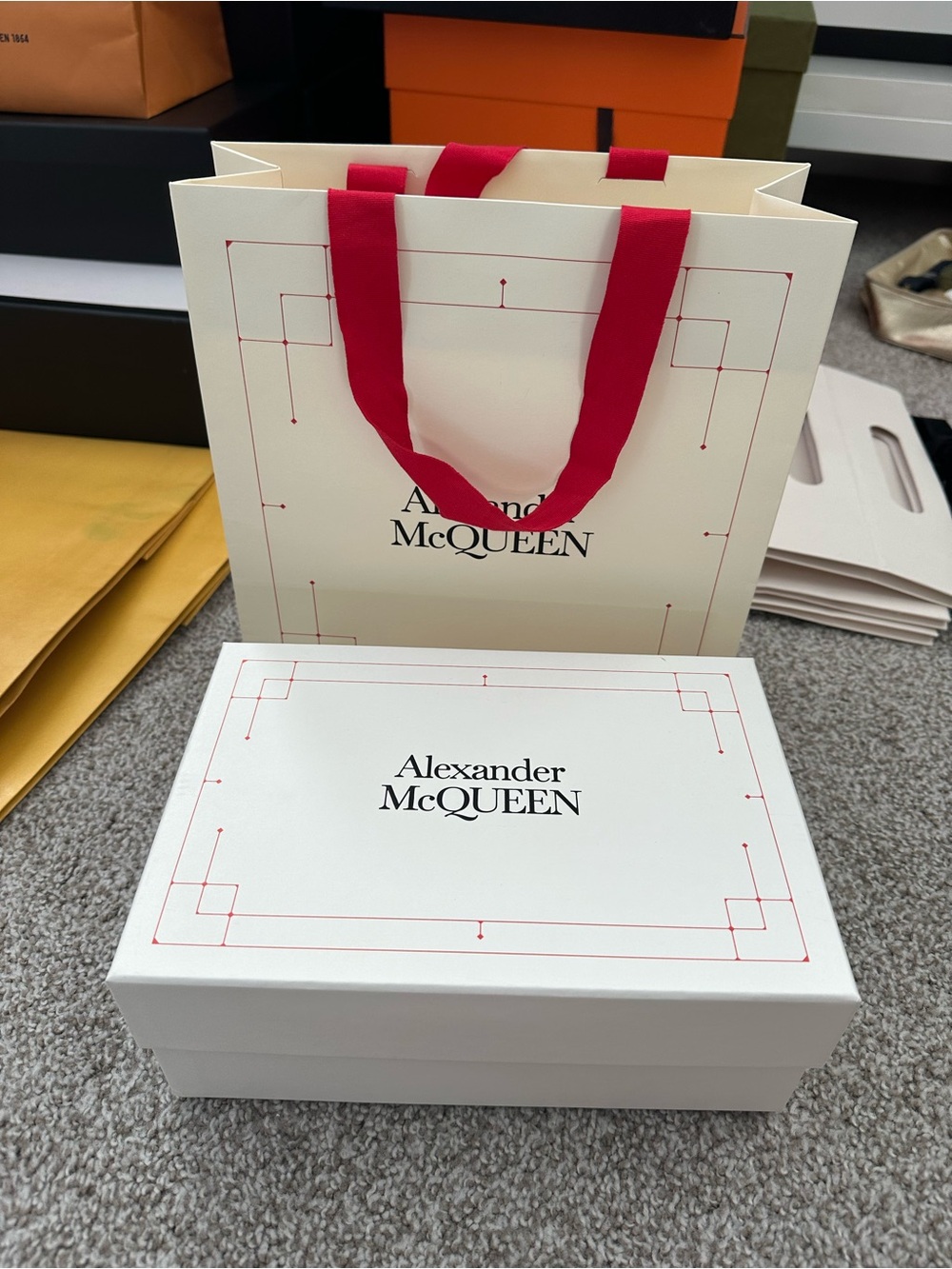 Alexander McQUEEN Gift Box & Shopping Bag - Ivory with Red Accents